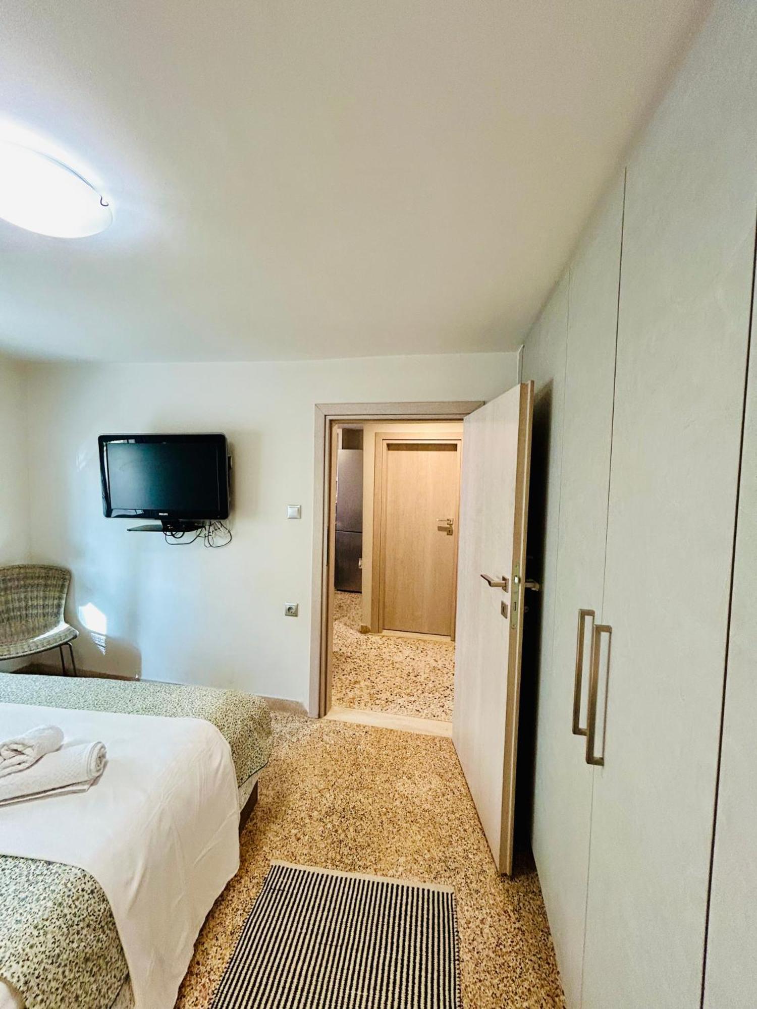 Marina'S Seacret Apartment Corinth Exterior foto